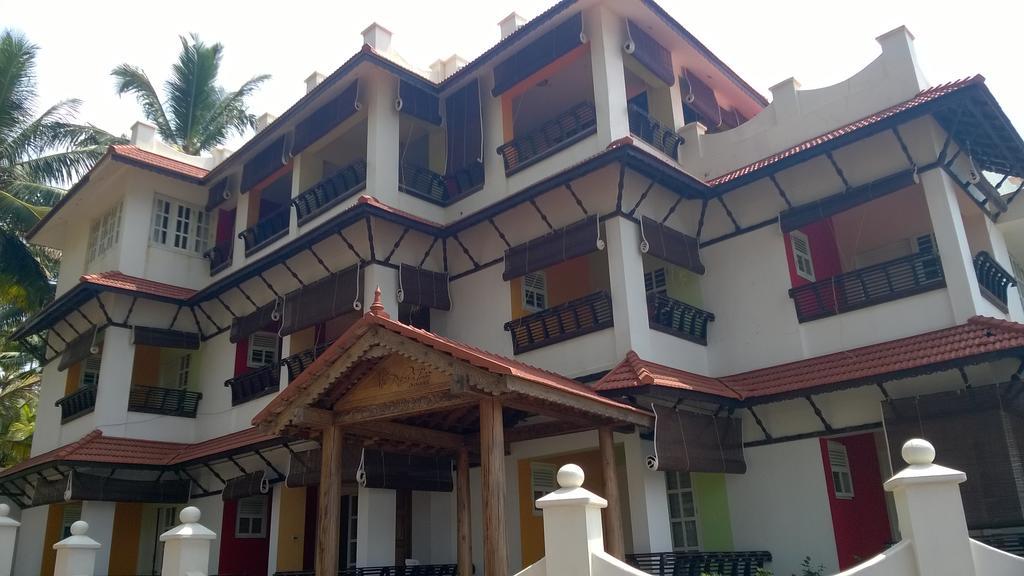 Palm Tree Anex Hotel Varkala Exterior foto