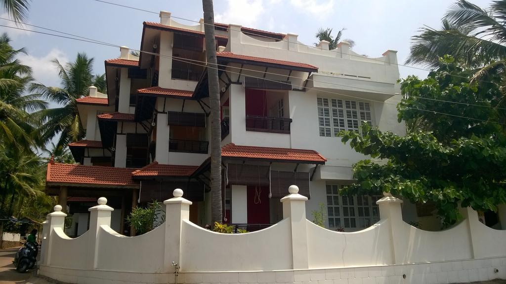 Palm Tree Anex Hotel Varkala Exterior foto